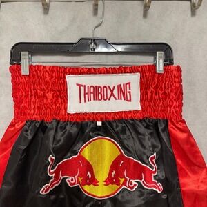 Muay Thai Boxing Shorts XL Blk MMA Red Bull Kickboxing Iconic Original Thailand
